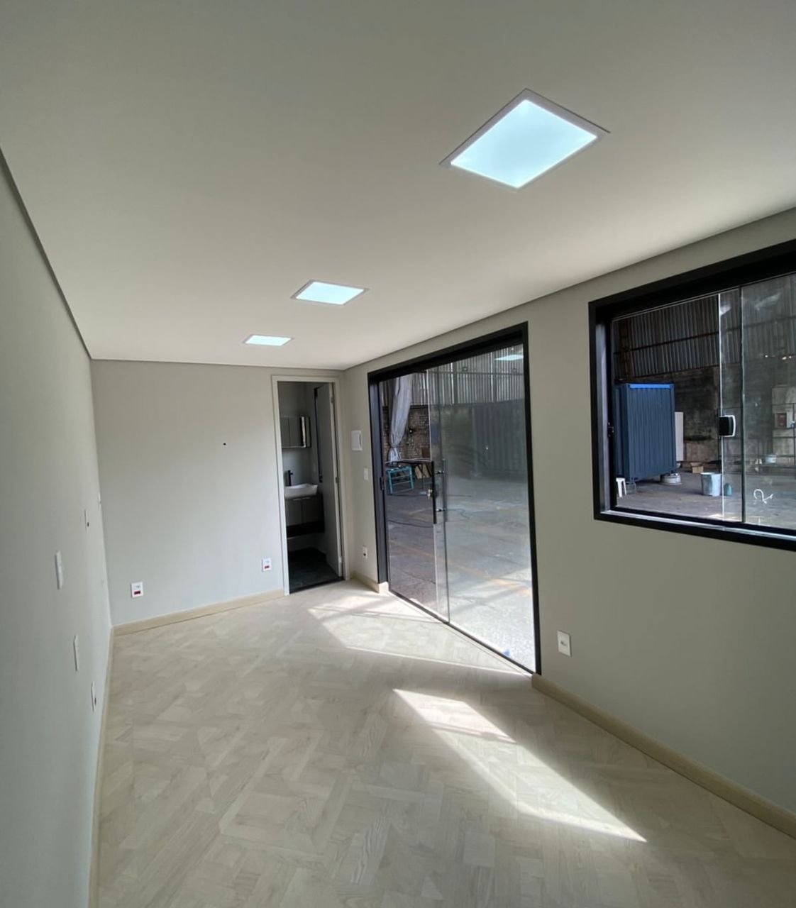 Conteneur Bureau 20 pieds – Image 2
