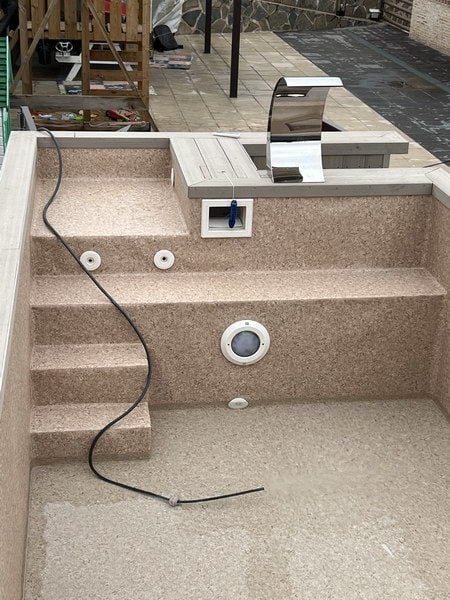 Conteneur 20 pieds transformé en piscine – Image 5
