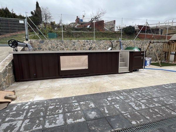 Conteneur 20 pieds transformé en piscine – Image 11