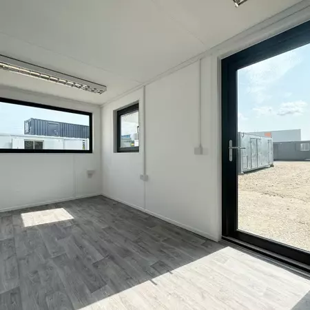 Conteneur Bureau – 7,3 × 2,7 m – Image 5