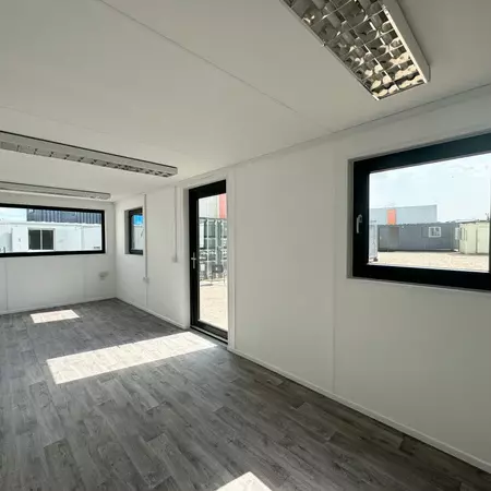 Conteneur Bureau – 7,3 × 2,7 m – Image 7